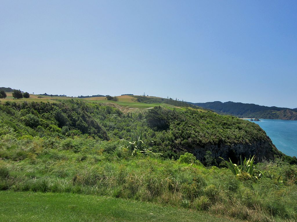 7th Hole at Kauri Cliffs Golf Course (220 Yard Par 3)